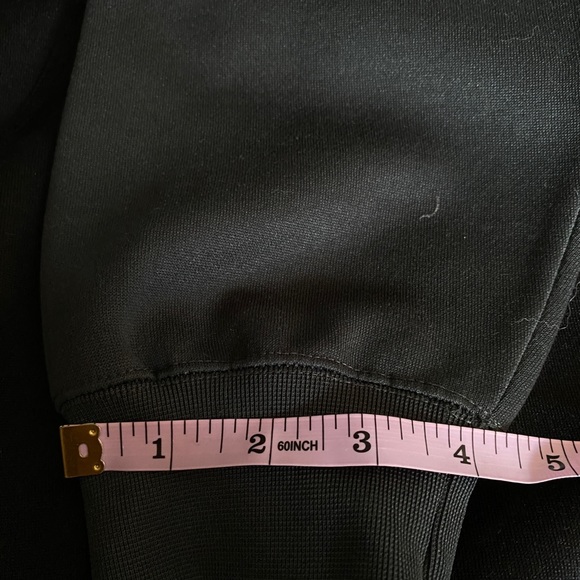 Split Black Hoodie size medium Snowboarding Student Sweatshirt Like New - Picture 9 of 12